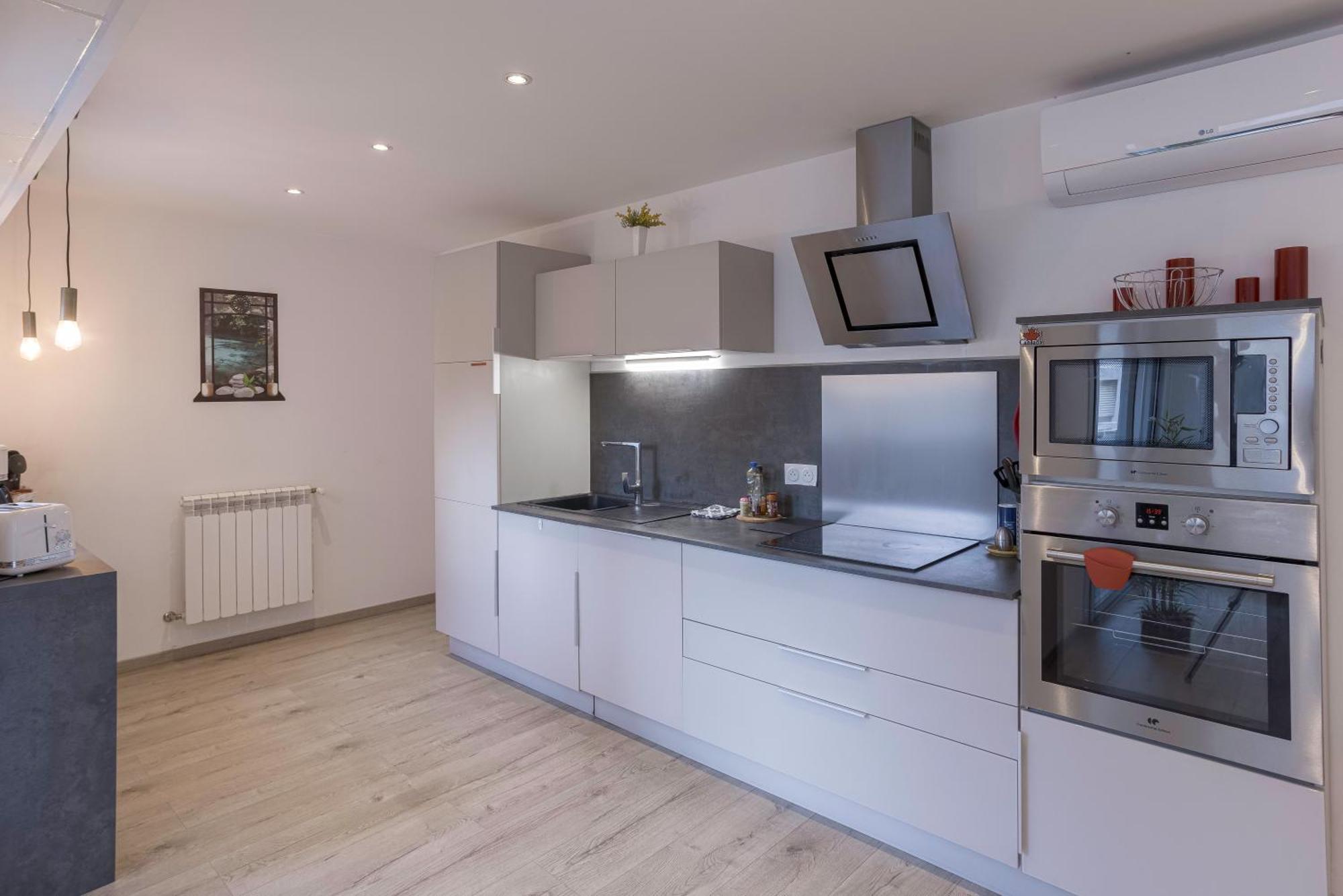 "Casa Nonna" - 16 Mn A Pied Du Palais, Parking Prive, Clim, Ascenseur Apartment Cannes Exterior photo